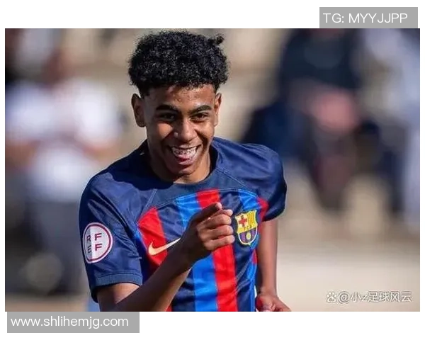 左脚足球天才的崛起与挑战探索那些改变历史的左脚球星们 左脚足球天才的崛起与挑战探索那些改变历史的左脚球星们