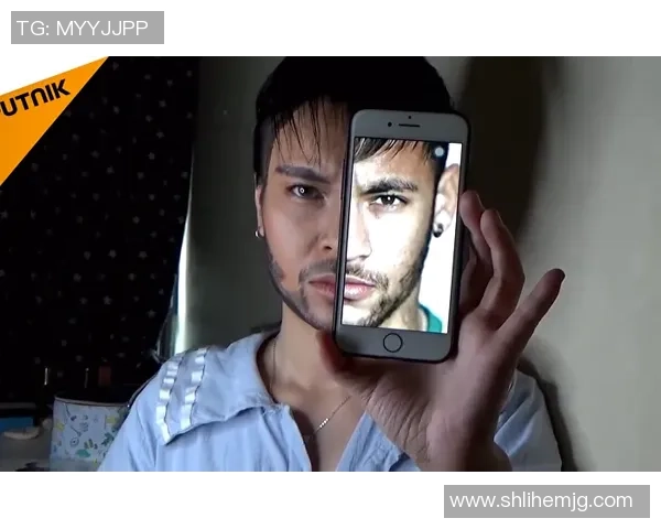 模仿世界知名足球球星展现独特风格与魅力的创意表演之旅