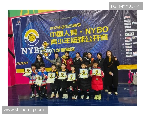 足球巨星为梦想燃尽一生，牺牲与荣耀交织成永恒传奇