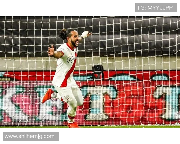 足球星辫子引领赛场风潮展现独特魅力与激情力量