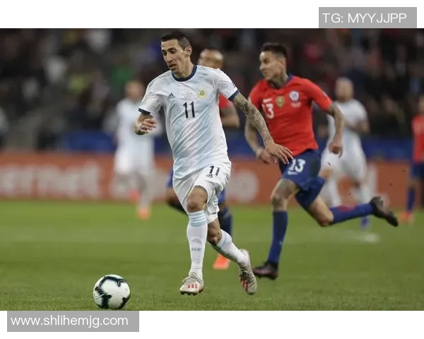 阿根廷足球各位置明星球员盘点 从守门员到前锋的顶级表现 阿根廷足球各位置明星球员盘点 从守门员到前锋的顶级表现